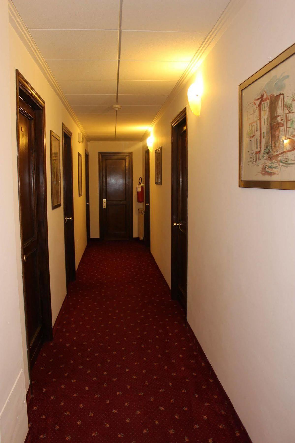 Hotel Pinolo Gubbio Zewnętrze zdjęcie